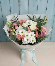 Букет цветов из:  Розы, Лизиантусы и Хризантемы в Суне