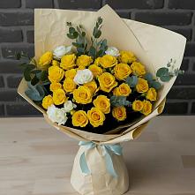 Букет цветов из:  Розы в Суне