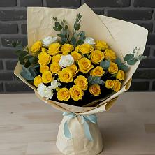 Букет цветов из:  Розы в Суне