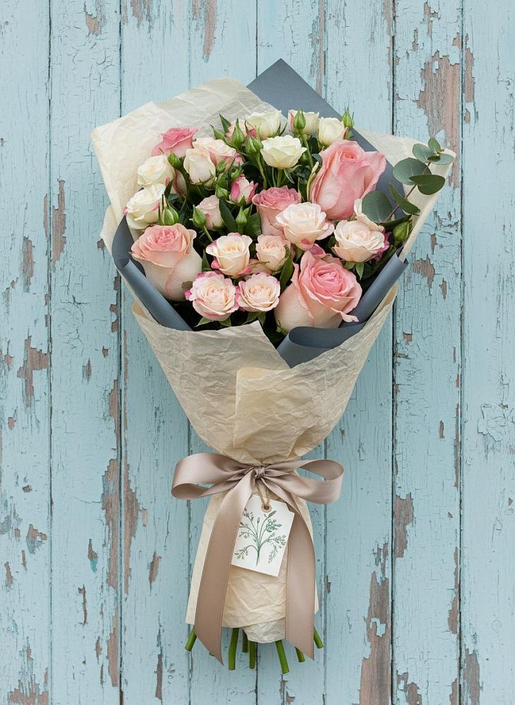 Букет цветов из: Розы в Суне