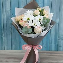 Букет цветов из:  Хризантемы и Розы #REPLACE_PRED# Суне