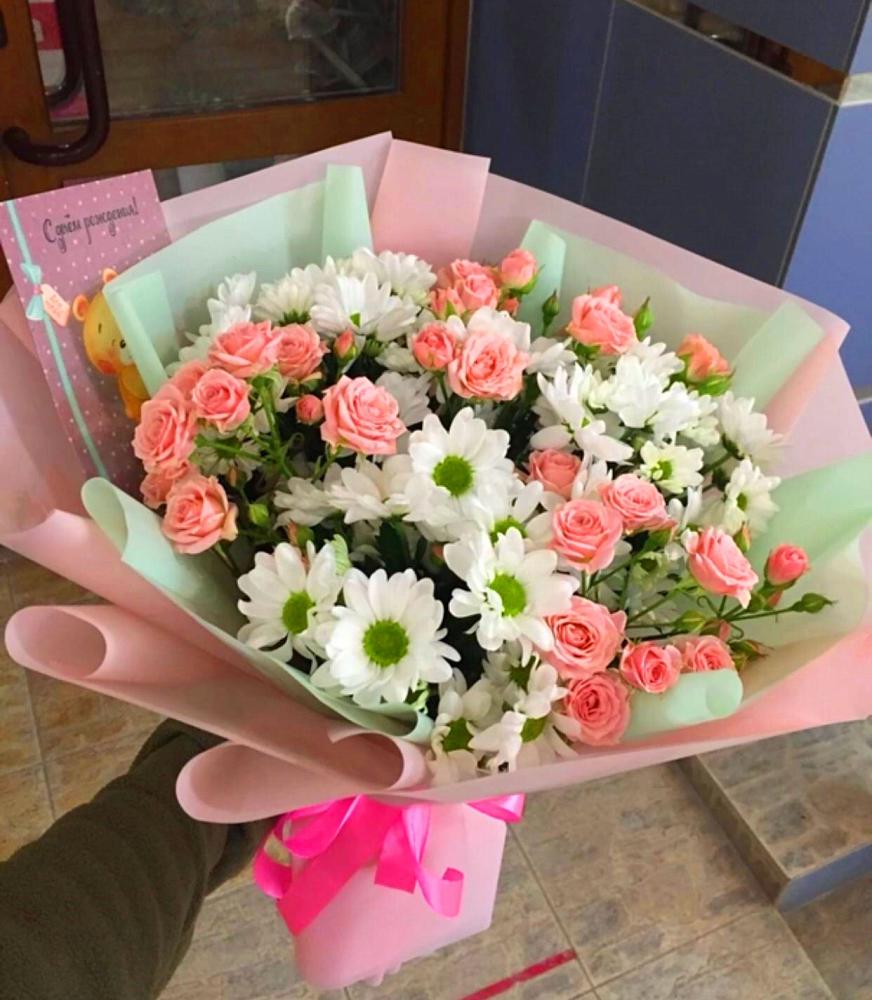 Букет цветов из: Розы и Хризантемы в Суне