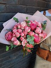 Букет цветов из:  Розы в Суне