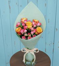 Букет цветов из:  Розы в Суне
